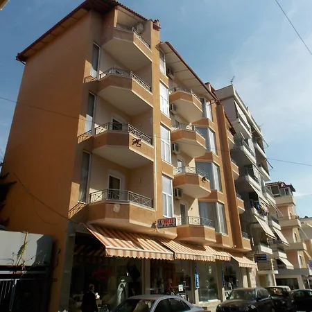 Veli 3* Sarandë